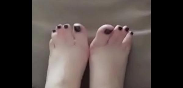  Sexy feet tease